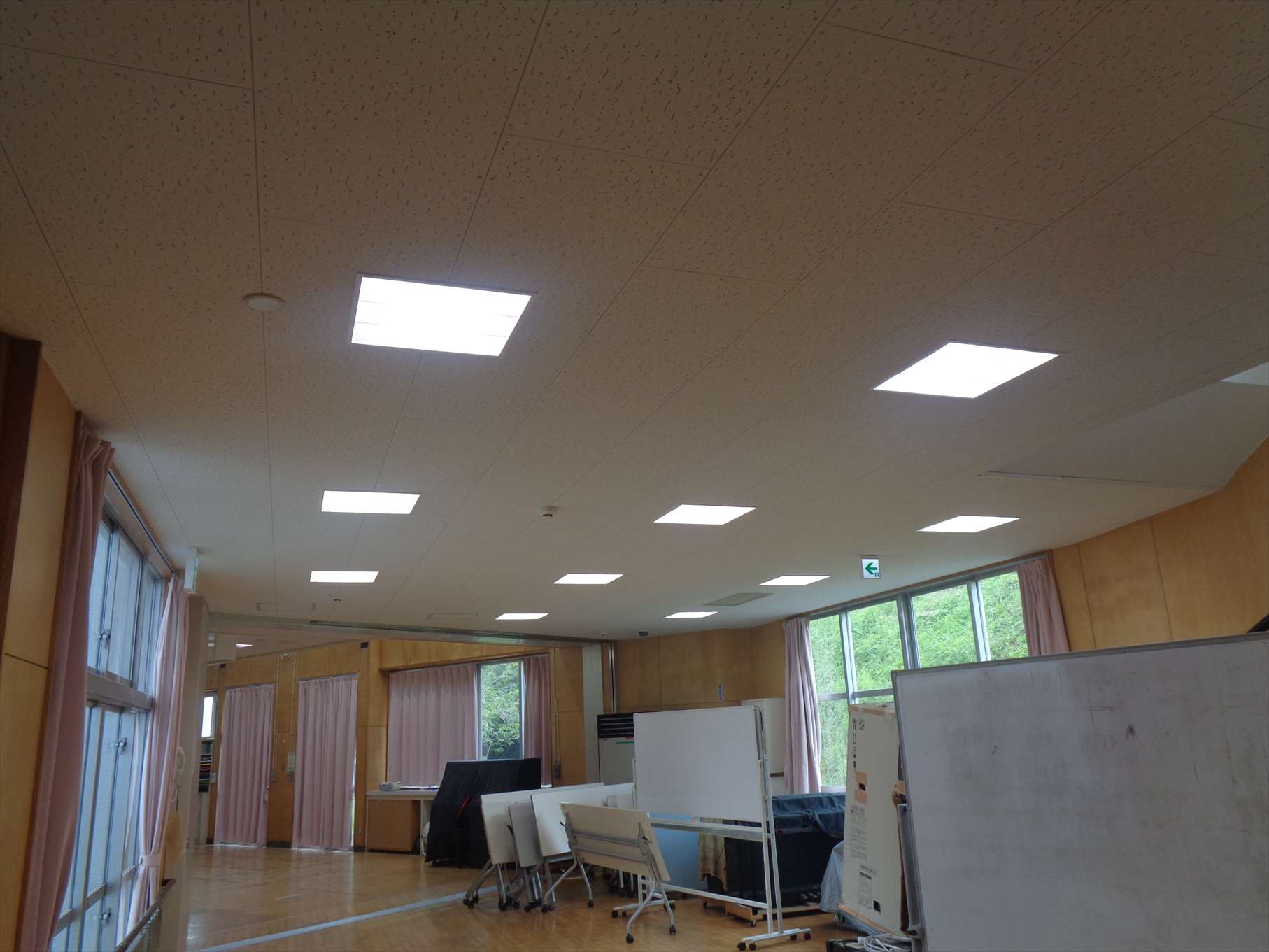 利府支援学校照明設備改修工事